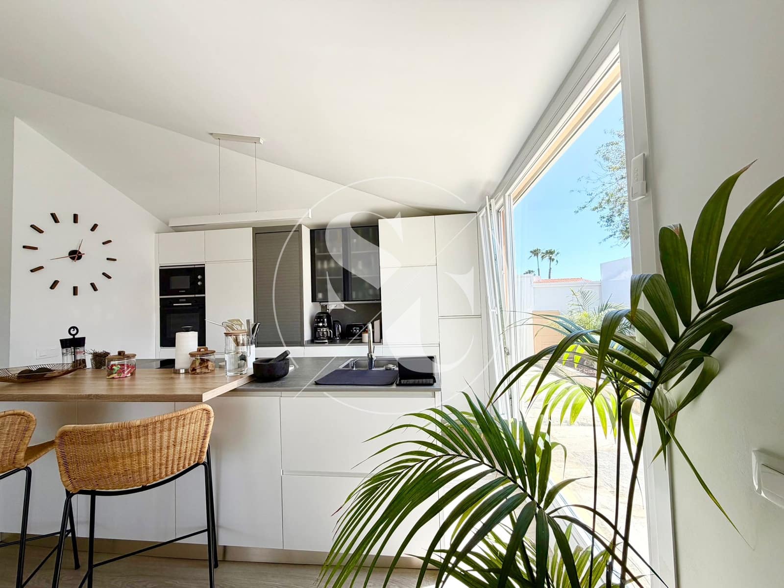 Chalet de 3 habitaciones en Maspalomas en venta con piscina - 749.000 € (Ref: 9915166)