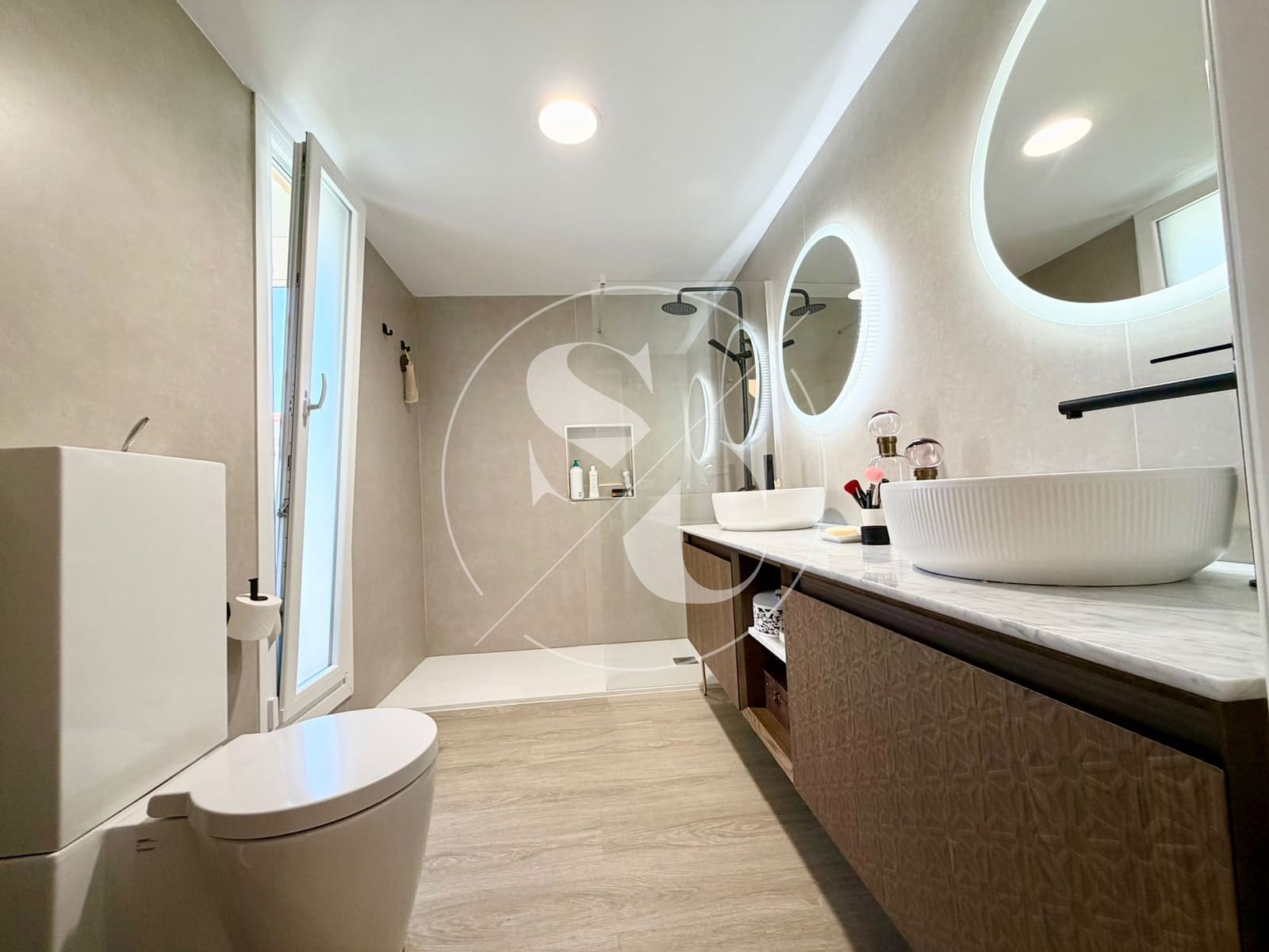 Chalet de 3 habitaciones en Maspalomas en venta con piscina - 749.000 € (Ref: 9915166)