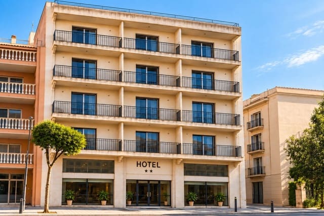 31 Zimmer Hotel zu verkaufen in Llucmajor - 3.200.000 € (Ref: 10020291)