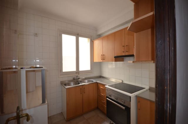 3 soveværelse Lejlighed til salg i Palma de Mallorca - € 335.000 (Ref: 10094259)