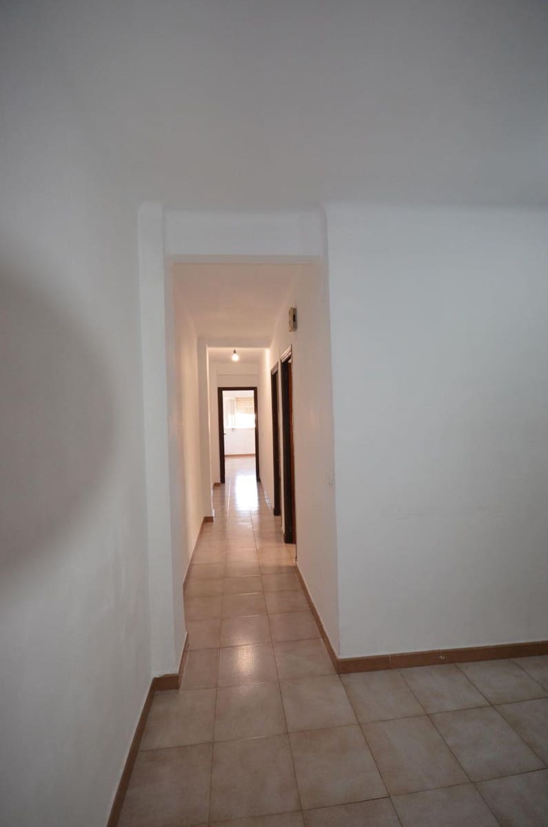 3 soveværelse Lejlighed til salg i Palma de Mallorca - € 335.000 (Ref: 10094259)