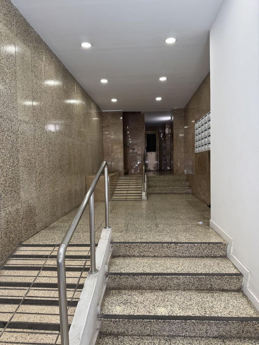 3 soveværelse Lejlighed til salg i Palma de Mallorca - € 335.000 (Ref: 10094259)