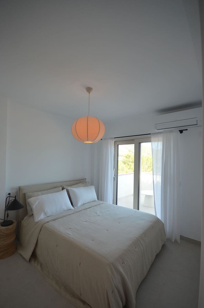 3 slaapkamer Flat te koop in Puerto de Andratx - € 1.460.000 (Ref: 8063990)