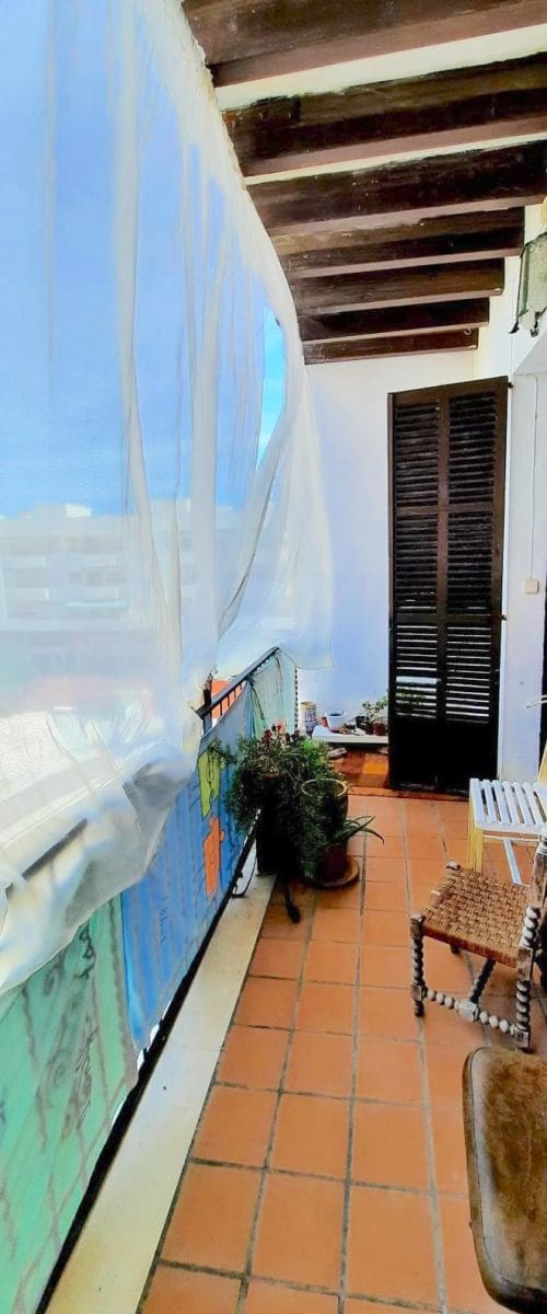 6 bedroom Townhouse for sale in Estellenchs with garage - € 465,000 (Ref: 8396391)