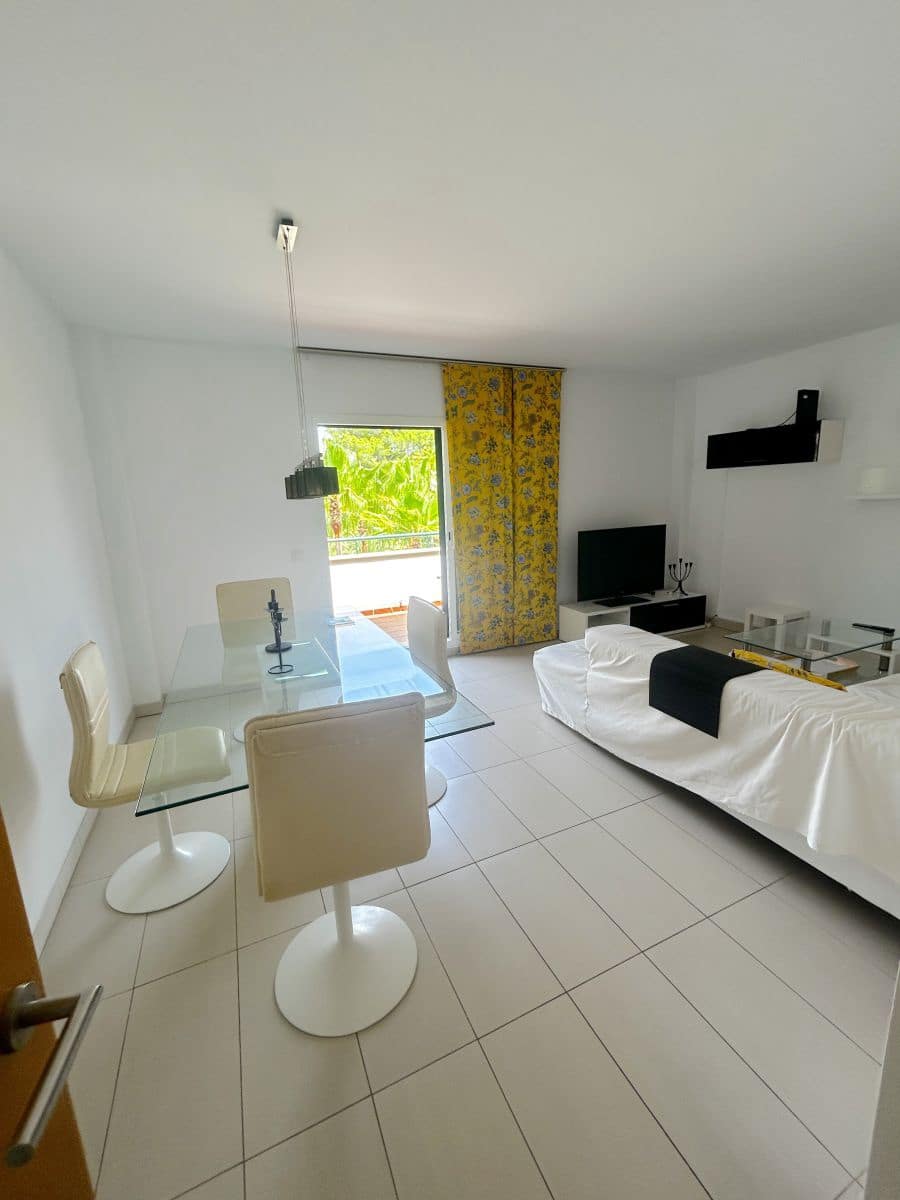 1 bedroom Apartment for sale in Palma de Mallorca - € 325,000 (Ref: 8422991)