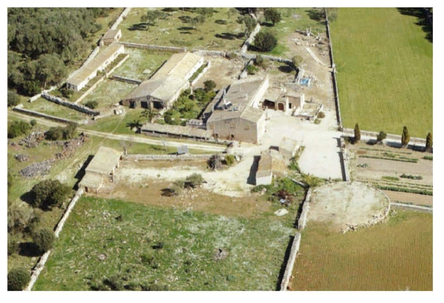 10 soveværelse Finca/Landehus til salg i Lloret de Vista Alegre - € 2.505.592 (Ref: 9040397)