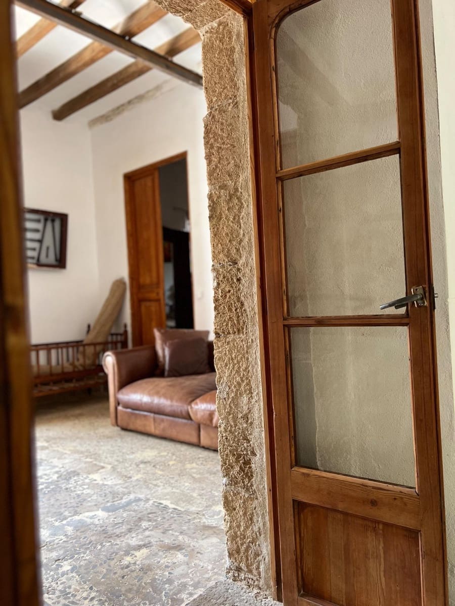 7 soveværelse Byhus til salg i Palma de Mallorca - € 1.330.000 (Ref: 9040399)