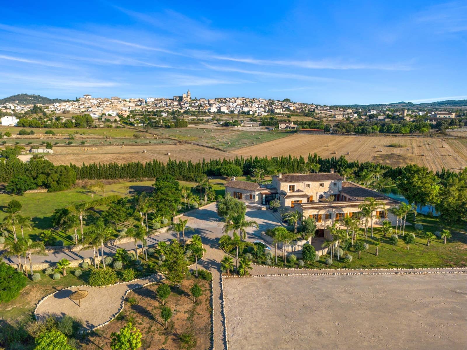 6 soveværelse Villa til salg i Montuiri - € 6.500.000 (Ref: 9040400)