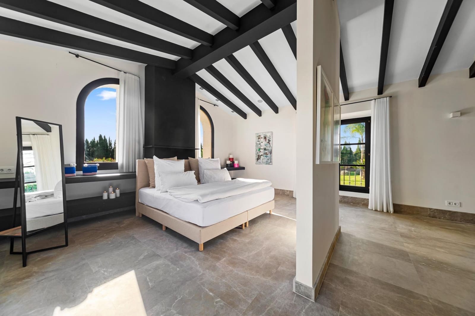 6 soveværelse Villa til salg i Montuiri - € 6.500.000 (Ref: 9040400)