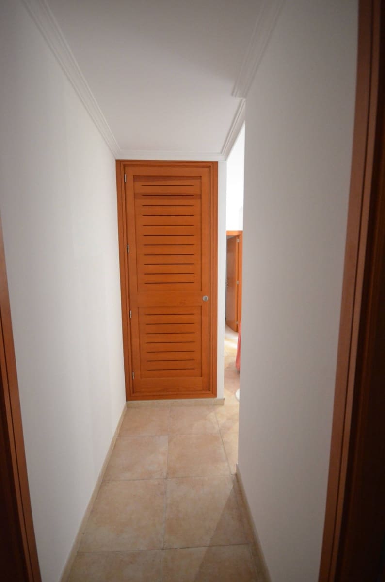 6 soveværelse Semi-Rækkehus til salg i Alcudia - € 750.000 (Ref: 9040404)