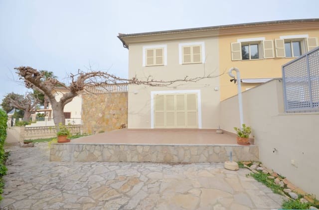 6 soveværelse Semi-Rækkehus til salg i Alcúdia - € 750.000 (Ref: 9040404)