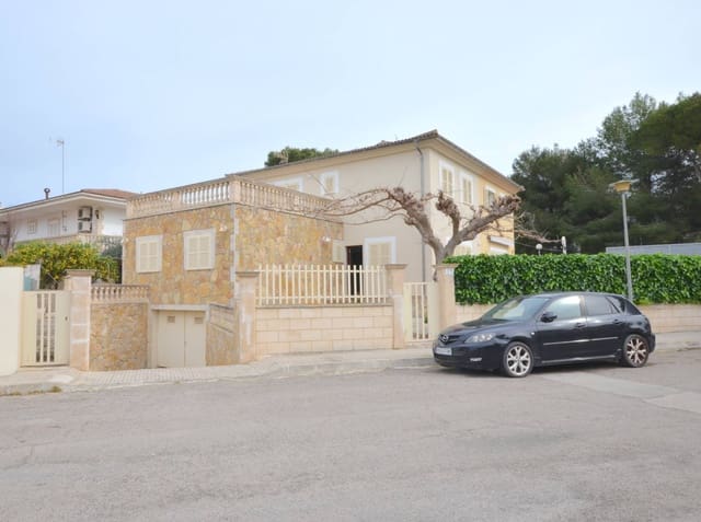 6 soveværelse Semi-Rækkehus til salg i Alcúdia - € 750.000 (Ref: 9040404)