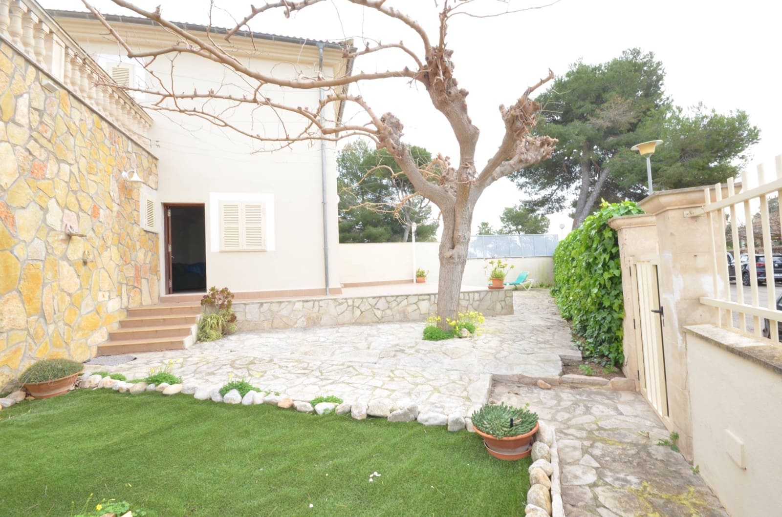 6 soveværelse Semi-Rækkehus til salg i Alcudia - € 750.000 (Ref: 9040404)