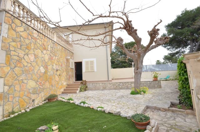 6 bedroom Semi-detached Villa for sale in Alcúdia - € 750,000 (Ref: 9040404)