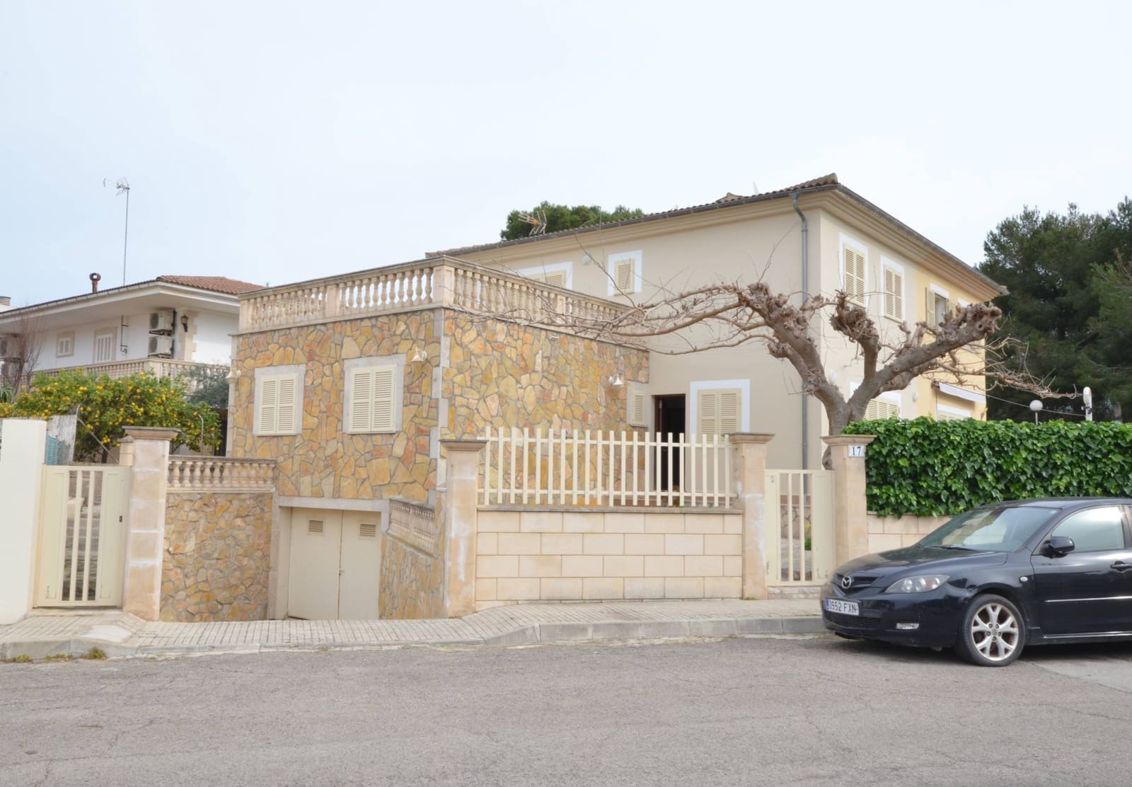 6 soveværelse Semi-Rækkehus til salg i Alcudia - € 750.000 (Ref: 9040404)