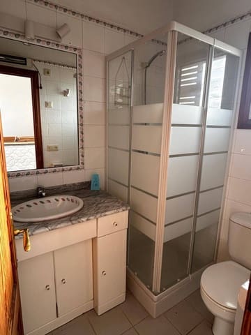 6 slaapkamer Penthouse te huur in Genova, Palma de Mallorca met garage - € 2.600 (Ref: 9100989)
