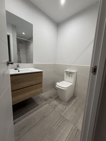 Piso de 2 habitaciones en Son Cotoner, Palma de Mallorca en venta - 365.000 € (Ref: 9100990)