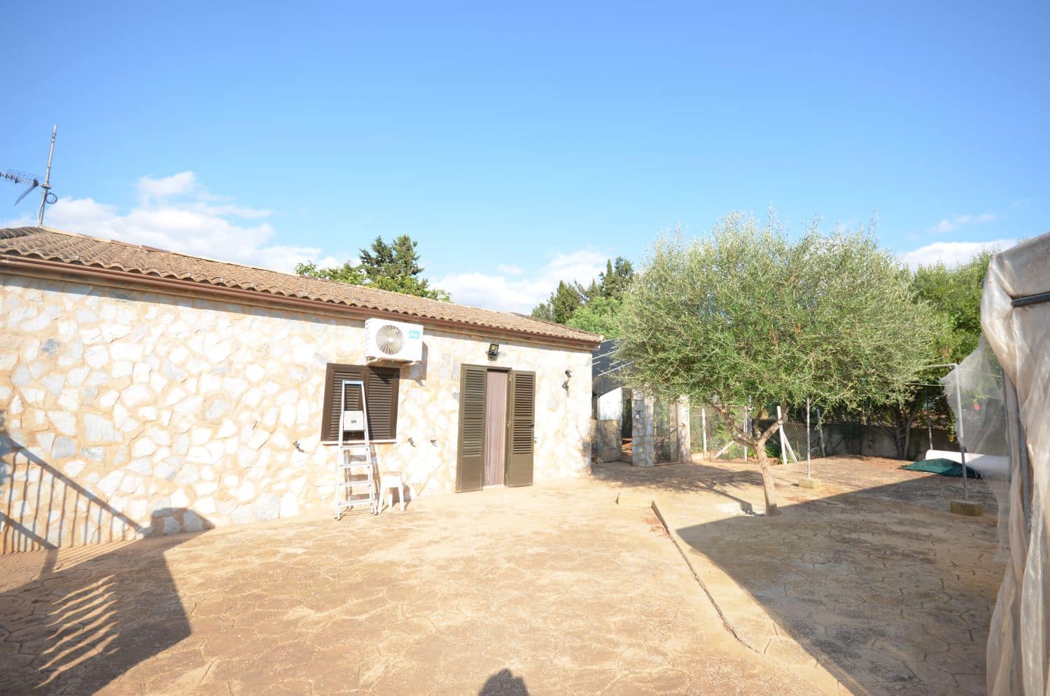 5 bedroom Finca/Country House for sale in Santa Eugenia - € 890,000 (Ref: 9161481)