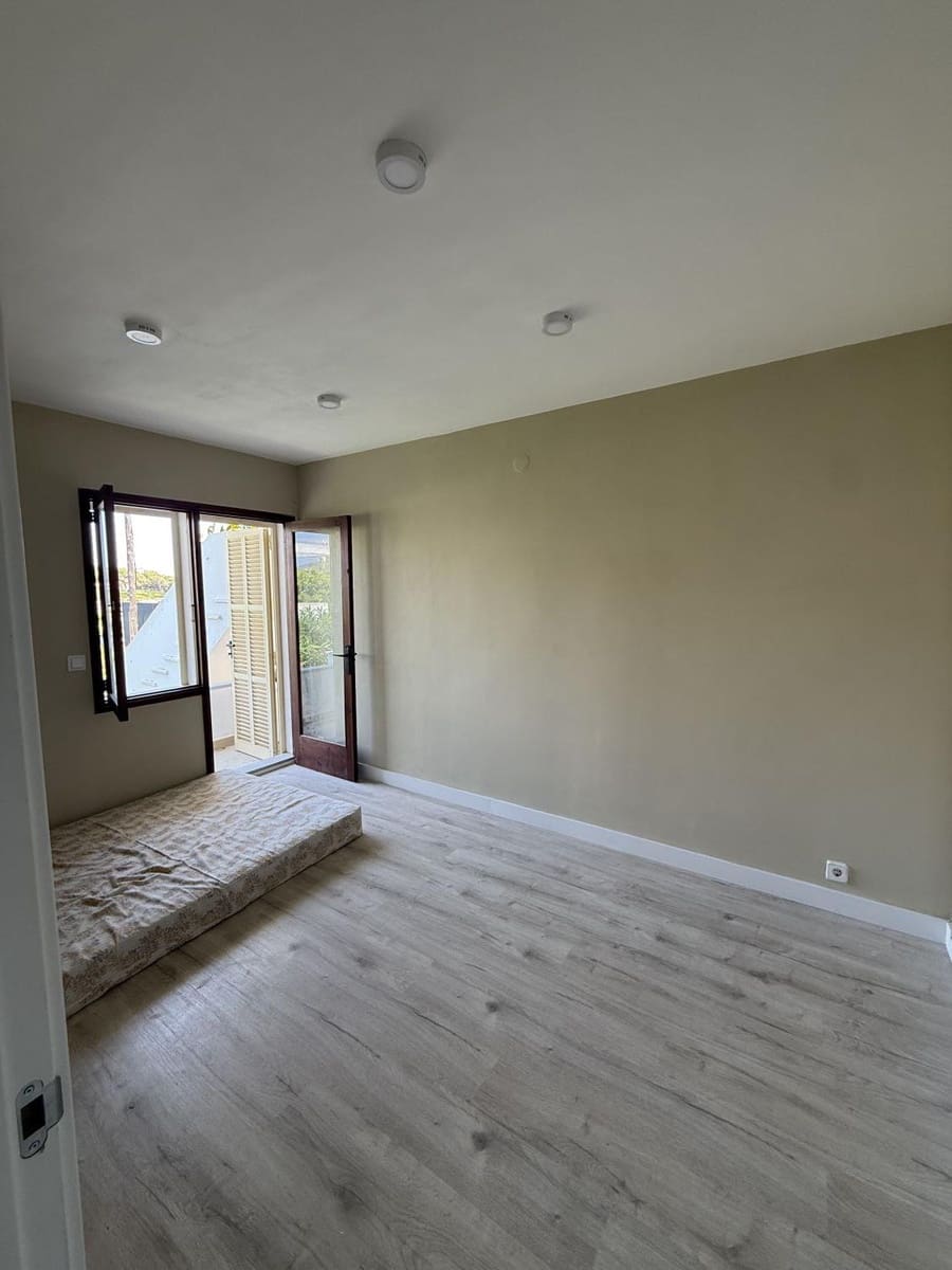 3 slaapkamer Appartement te koop in Portocolom - € 480.000 (Ref: 9164056)