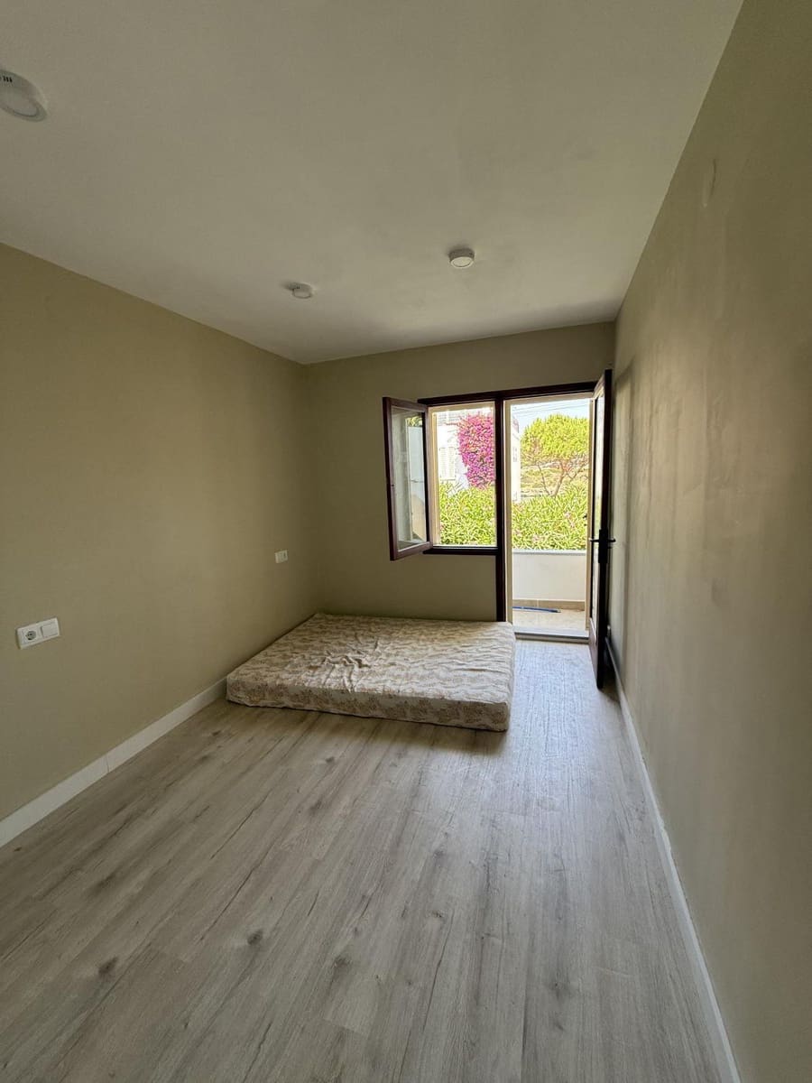3 slaapkamer Appartement te koop in Portocolom - € 480.000 (Ref: 9164056)