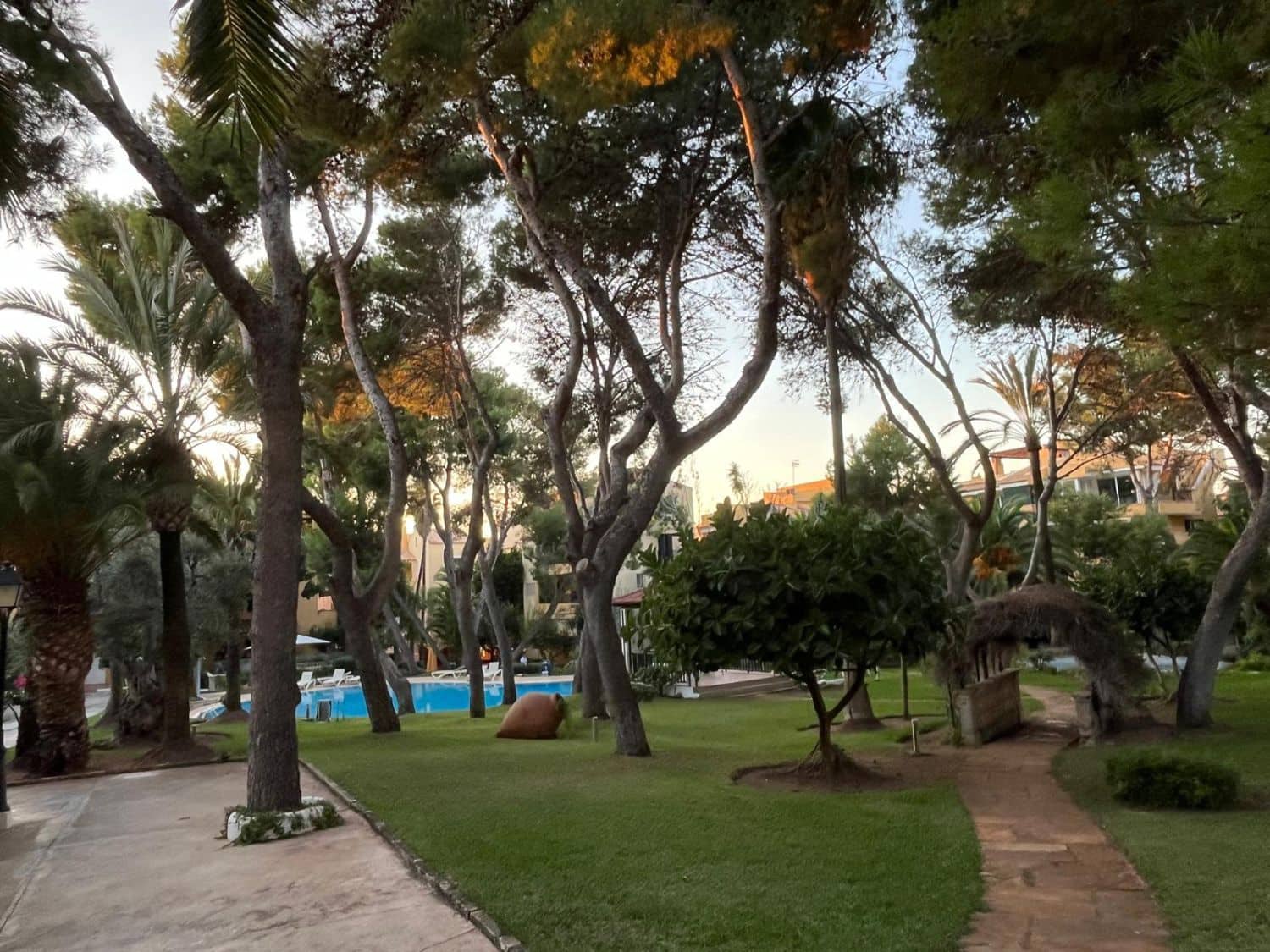 2 bedroom Penthouse for sale in Santa Ponsa with garage - € 1,950,000 (Ref: 9292237)