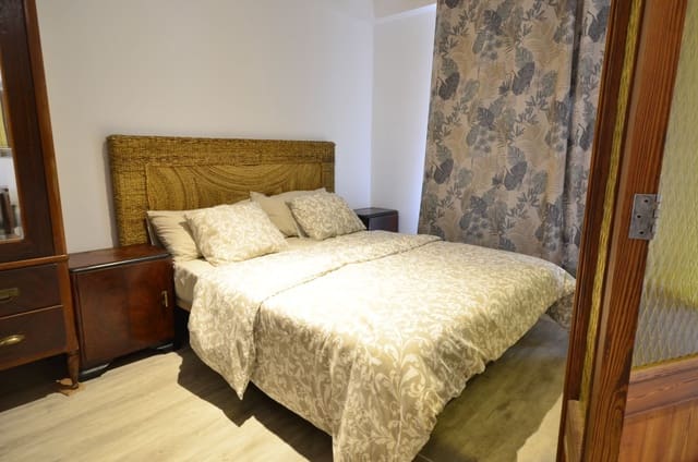 Loft for rent in Las Maravillas, Palma de Mallorca - € 1,200 (Ref: 9367807)