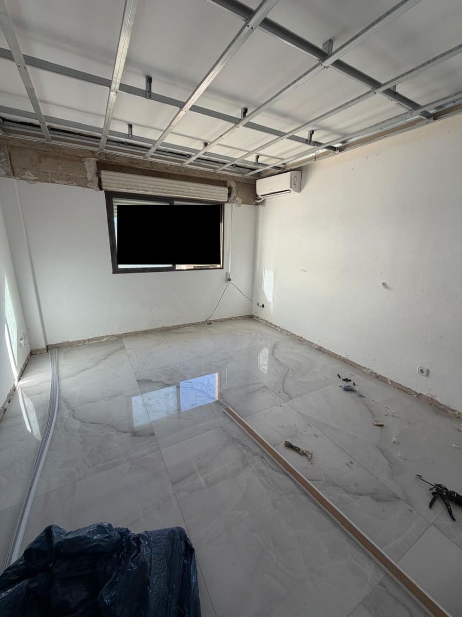 2 soveværelse Lejlighed til salg i Palma de Mallorca - € 350.000 (Ref: 9386171)