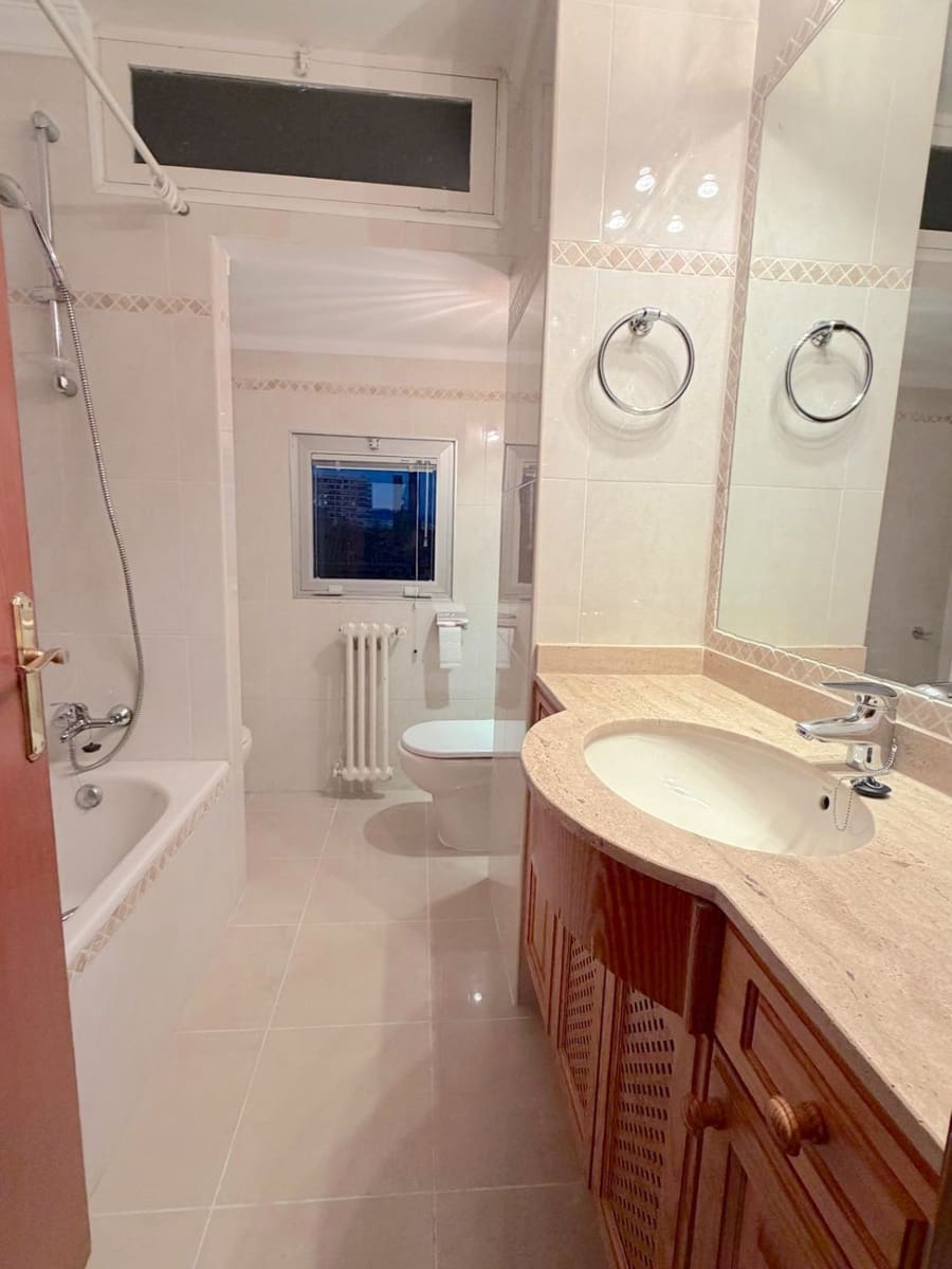 4 makuuhuone Asunto vuokrattavana paikassa Palma de Mallorca mukana 
autotalli - 2 500 € (Ref: 9410671)