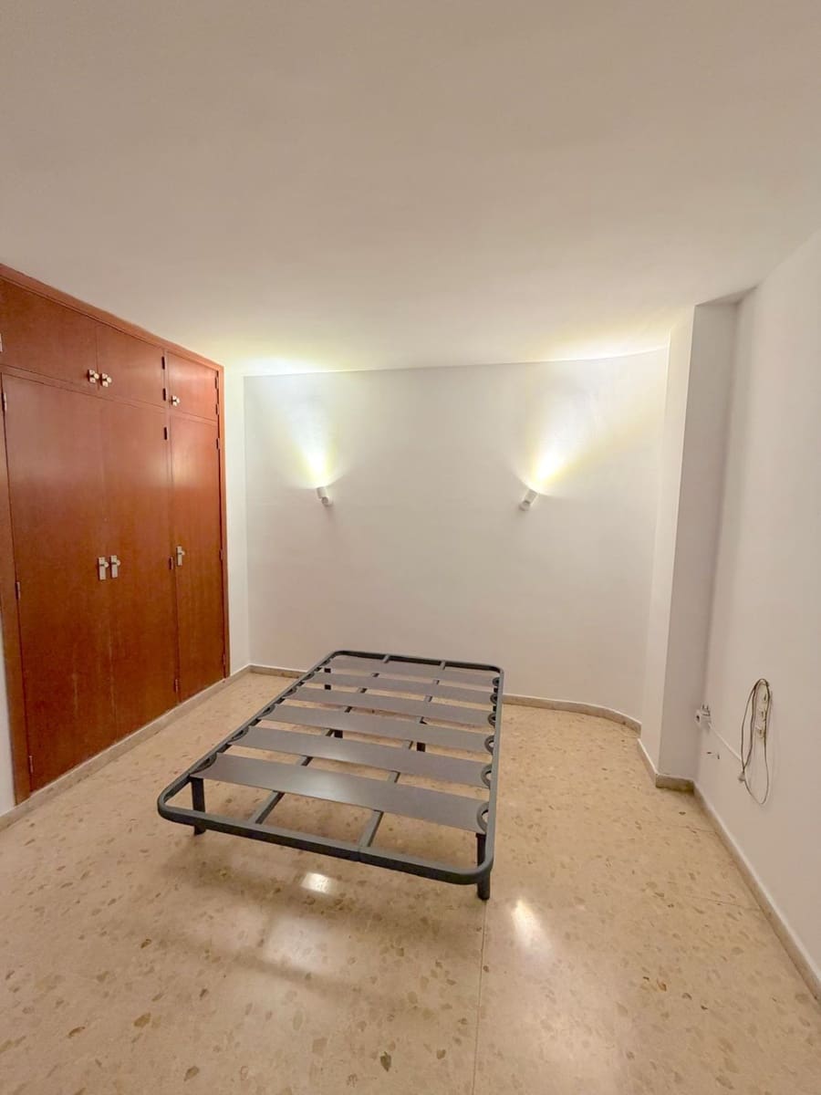 4 makuuhuone Asunto vuokrattavana paikassa Palma de Mallorca mukana 
autotalli - 2 500 € (Ref: 9410671)