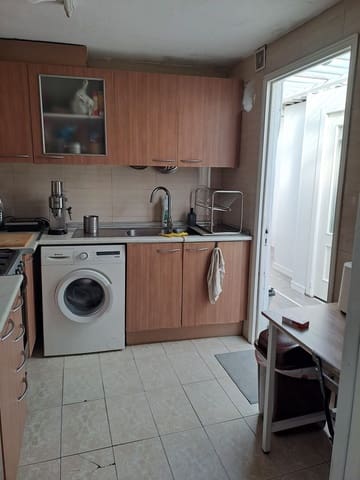 Casa de 4 habitaciones en Palma de Mallorca en venta - 365.000 € (Ref: 9445892)