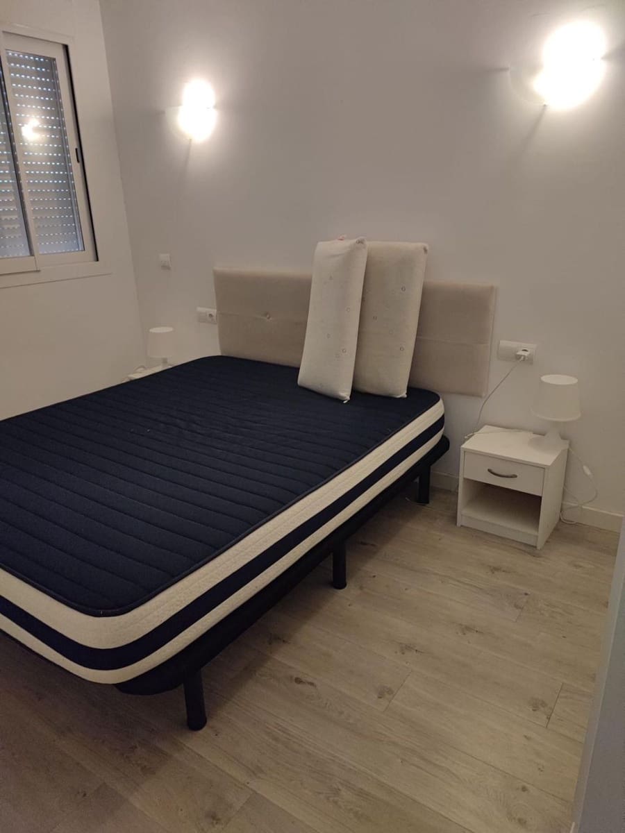 2 quarto Apartamento para arrendar em Campos - 900 € (Ref: 9485217)