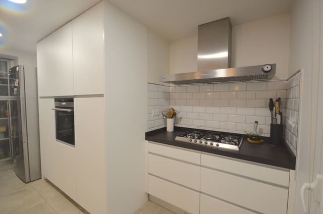 4 bedroom Flat for sale in La Bonanova, Palma de Mallorca with garage - € 895,000 (Ref: 9533325)