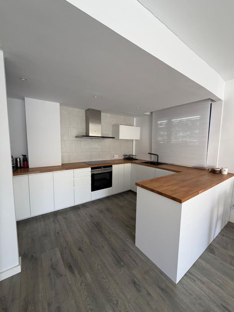 2 sovrum Lägenhet till salu i Puerto de Andratx med garage - 450 000 € (Ref: 9535585)