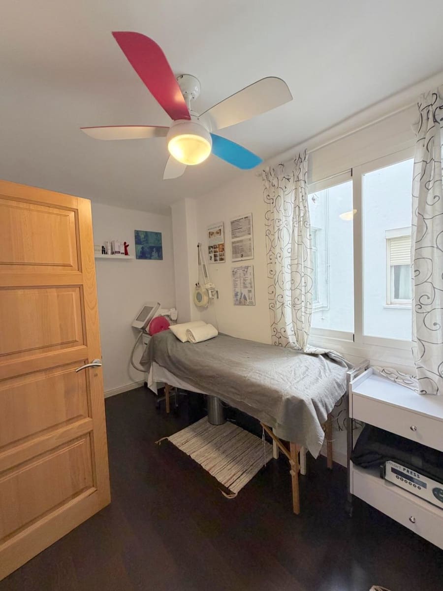 2 soverom Penthouse til salgs i Palma de Mallorca med garasje - € 469 000 (Ref: 9690108)