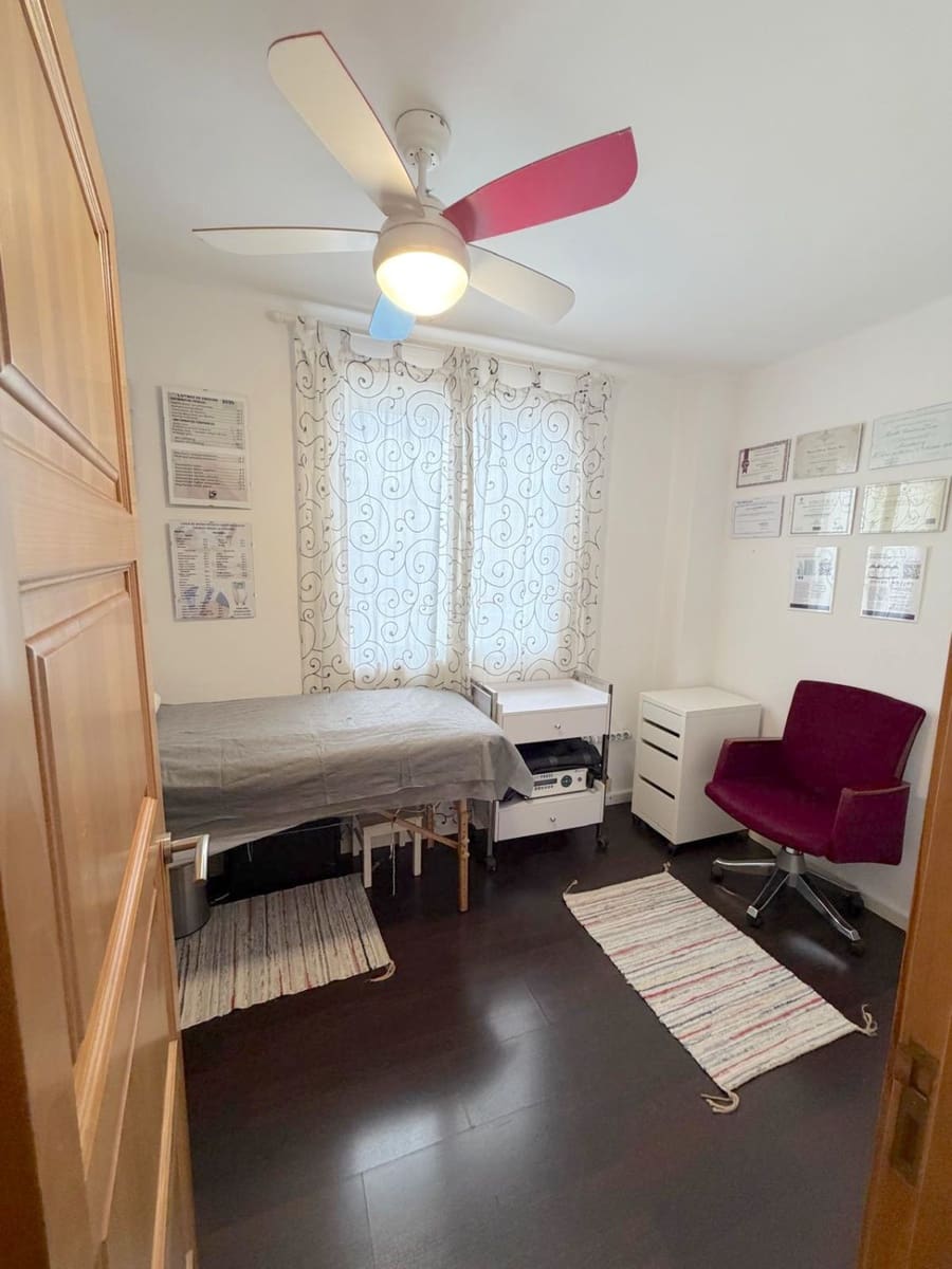 2 soverom Penthouse til salgs i Palma de Mallorca med garasje - € 469 000 (Ref: 9690108)