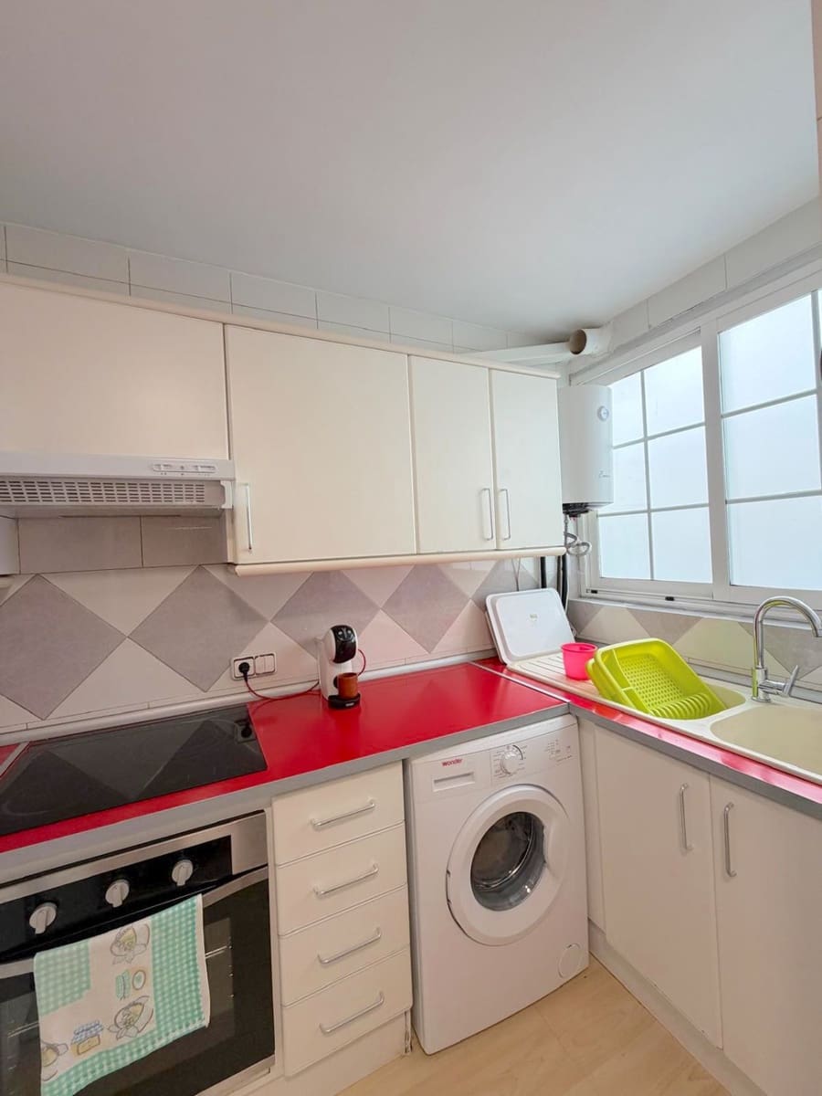 2 soverom Penthouse til salgs i Palma de Mallorca med garasje - € 469 000 (Ref: 9690108)