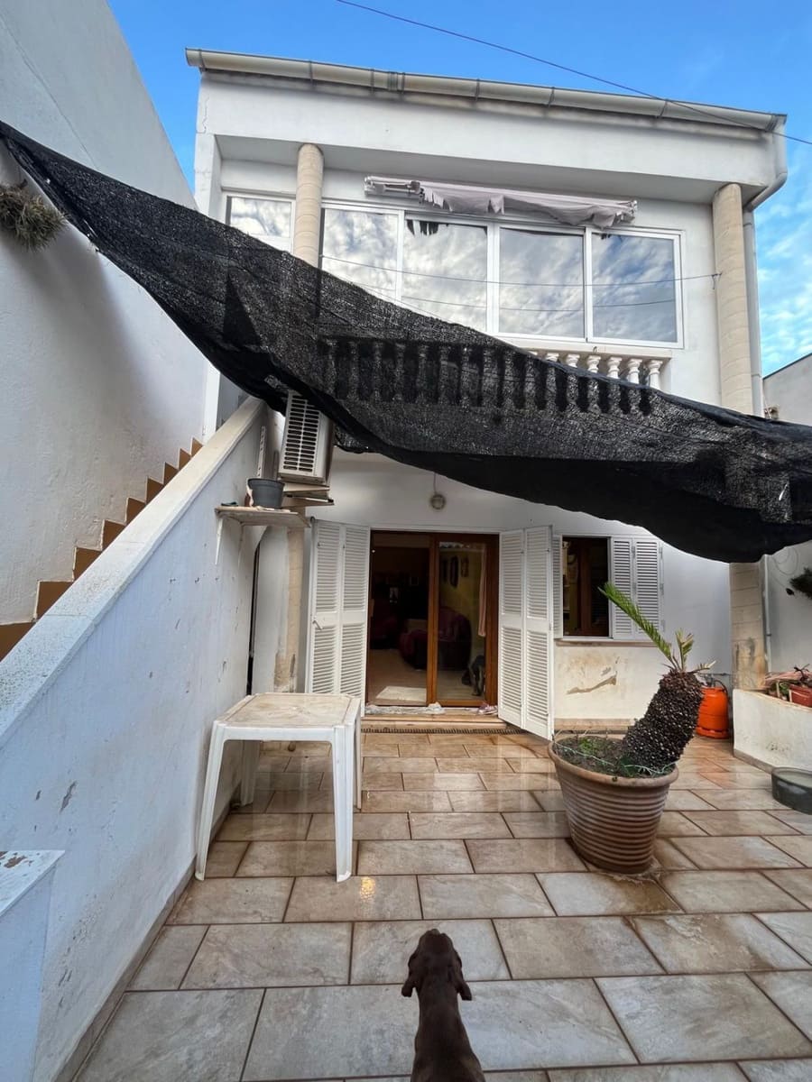 3 soveværelse Byhus til salg i Sant Jordi med garage - € 525.000 (Ref: 9755378)