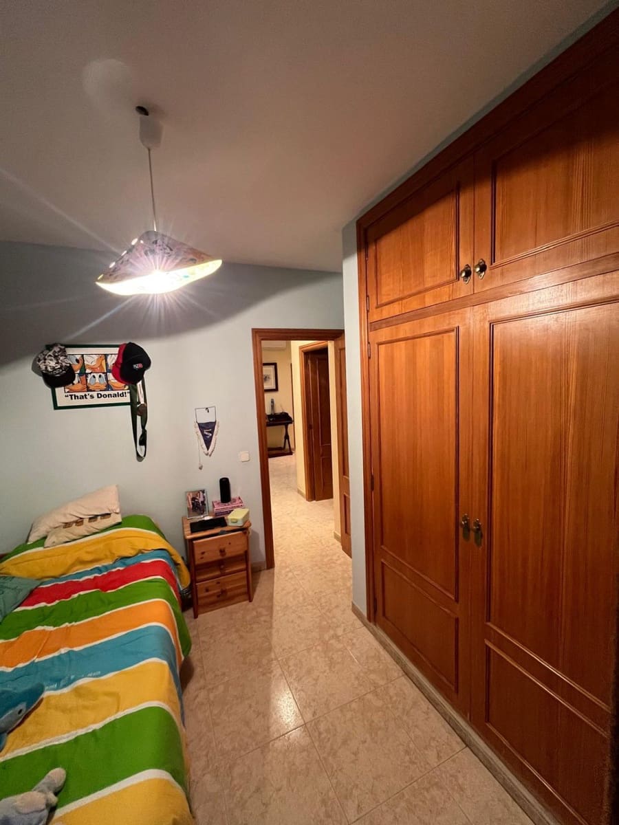 3 soveværelse Byhus til salg i Sant Jordi med garage - € 525.000 (Ref: 9755378)