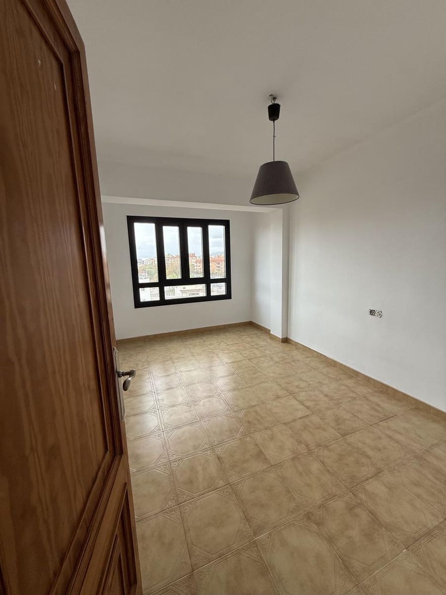 3 camera da letto Appartamento in vendita in Palma de Mallorca - 270.000 € (Rif: 9772767)