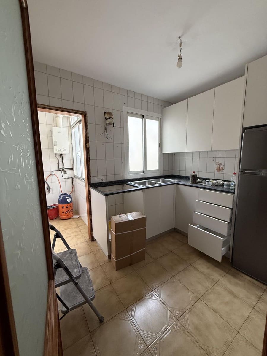 3 camera da letto Appartamento in vendita in Palma de Mallorca - 270.000 € (Rif: 9772767)