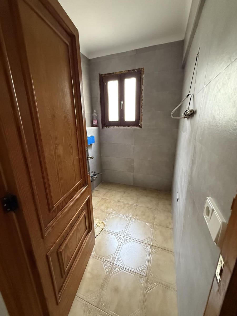 3 camera da letto Appartamento in vendita in Palma de Mallorca - 270.000 € (Rif: 9772767)