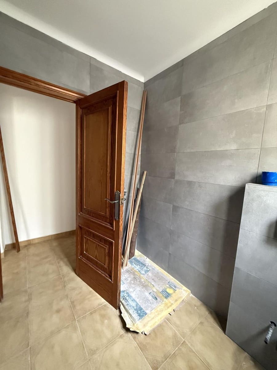 3 camera da letto Appartamento in vendita in Palma de Mallorca - 270.000 € (Rif: 9772767)
