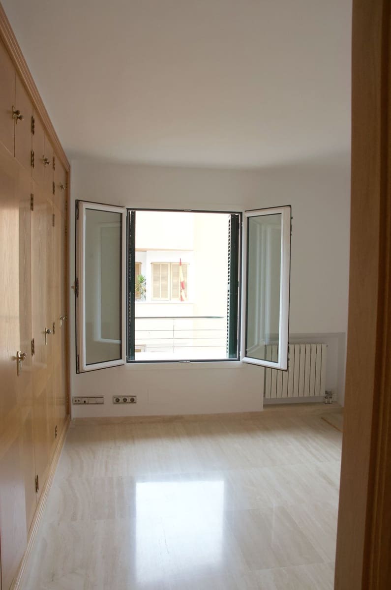 4 bedroom Penthouse for sale in Andratx - € 1,140,000 (Ref: 9777726)