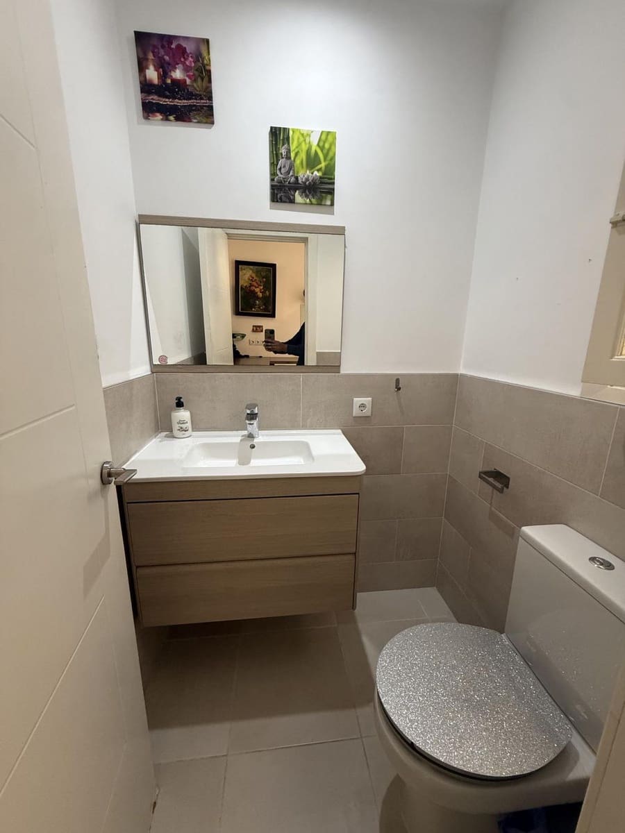 2 sovrum Semi-fristående Villa till salu i Palma de Mallorca med garage - 630 000 € (Ref: 9794255)