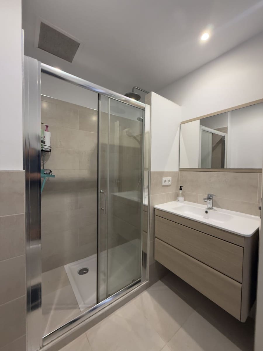 2 sovrum Semi-fristående Villa till salu i Palma de Mallorca med garage - 630 000 € (Ref: 9794255)