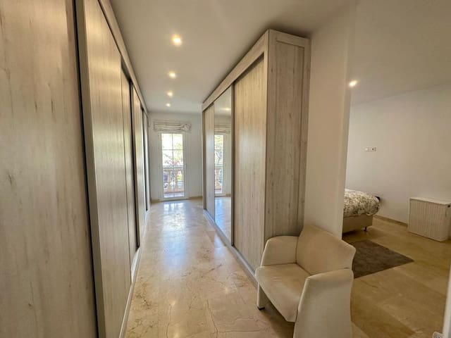 4 chambre Villa/Maison Semi-Mitoyenne à vendre à Palmanova, Calvià avec garage - 970 000 € (Ref: 9828755)