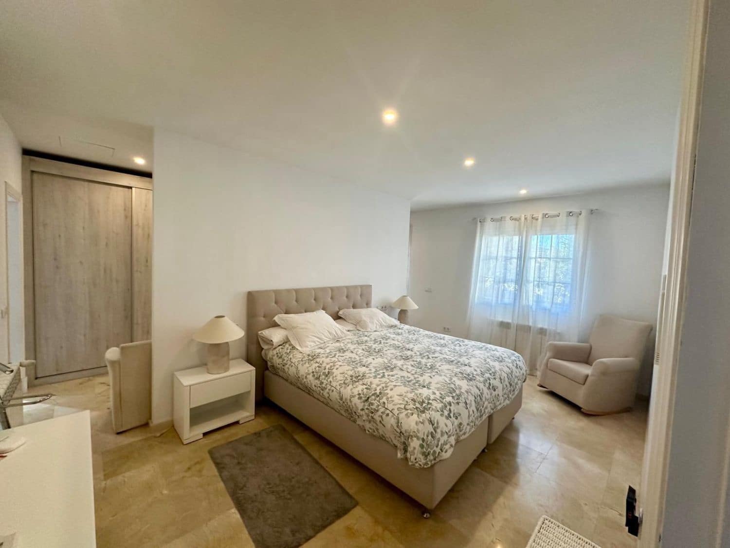 4 chambre Villa/Maison Semi-Mitoyenne à vendre à Palmanova avec garage - 970 000 € (Ref: 9828755)