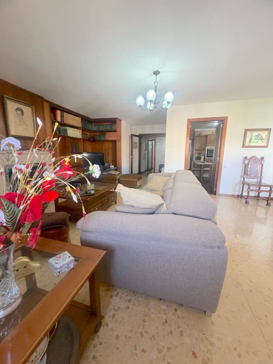 4 sovrum Lägenhet till salu i Palma de Mallorca med garage - 950 000 € (Ref: 9851677)