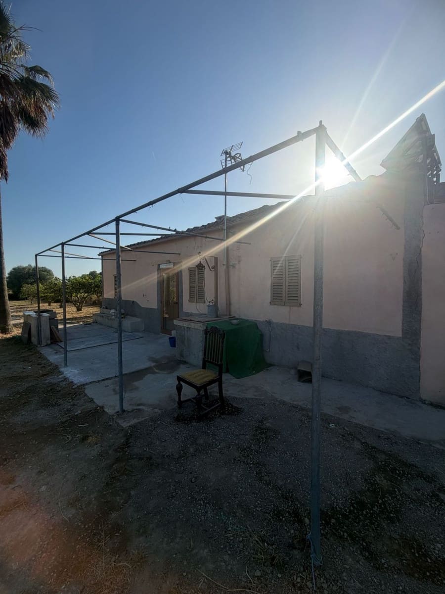 1 bedroom Finca/Country House for sale in Sineu - € 195,000 (Ref: 9899028)