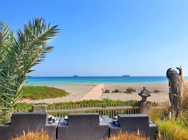 4 bedroom Villa for sale in Cala Marqués, Vera with pool garage - € 1,095,000 (Ref: 8386128)